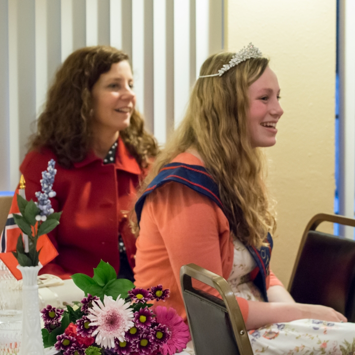 Bothell May 2014-54.jpg - Scholarhips and Awards